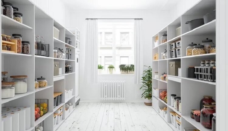 Reconstructing a Storage Room